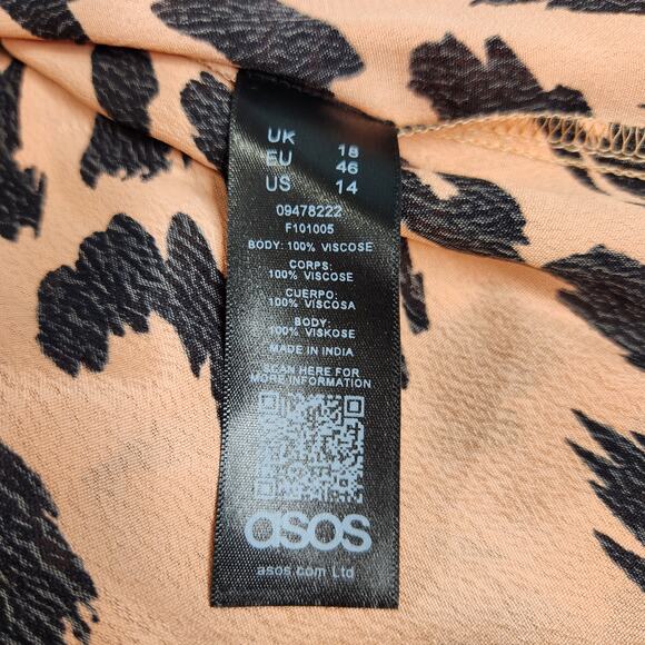 ASOS DESIGN Curve Floaty Romper Size 14 NWT - Picture 12 of 12